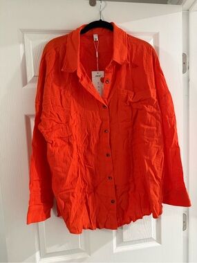 Aisew Button-Up Shirt - XL